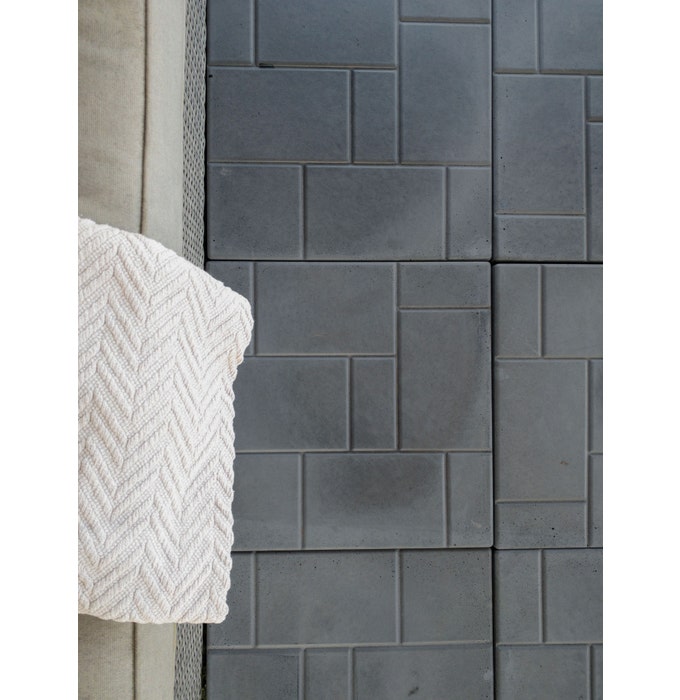Dalle Brico charbon "Patio Drummond" 18 po x 18 po